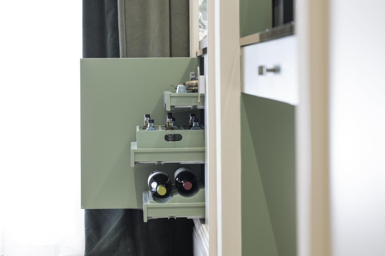 Hotel La Gemma Firenze Eksteriør bilde A wine rack