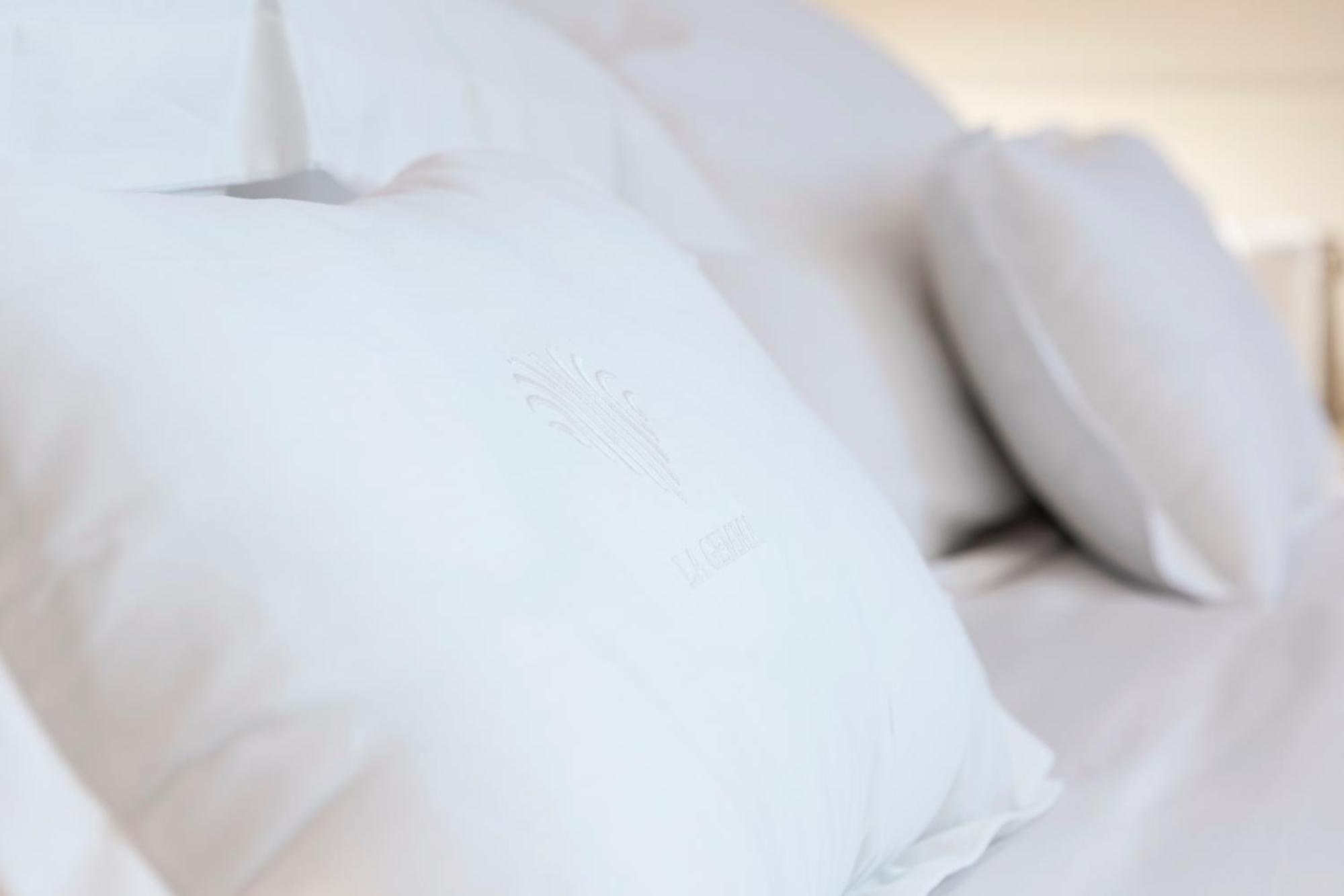 Hotel La Gemma Firenze Eksteriør bilde A pillow